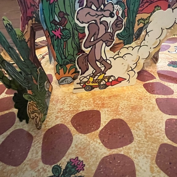 : The Road Runner - Multicolor - Picture 3 of 4